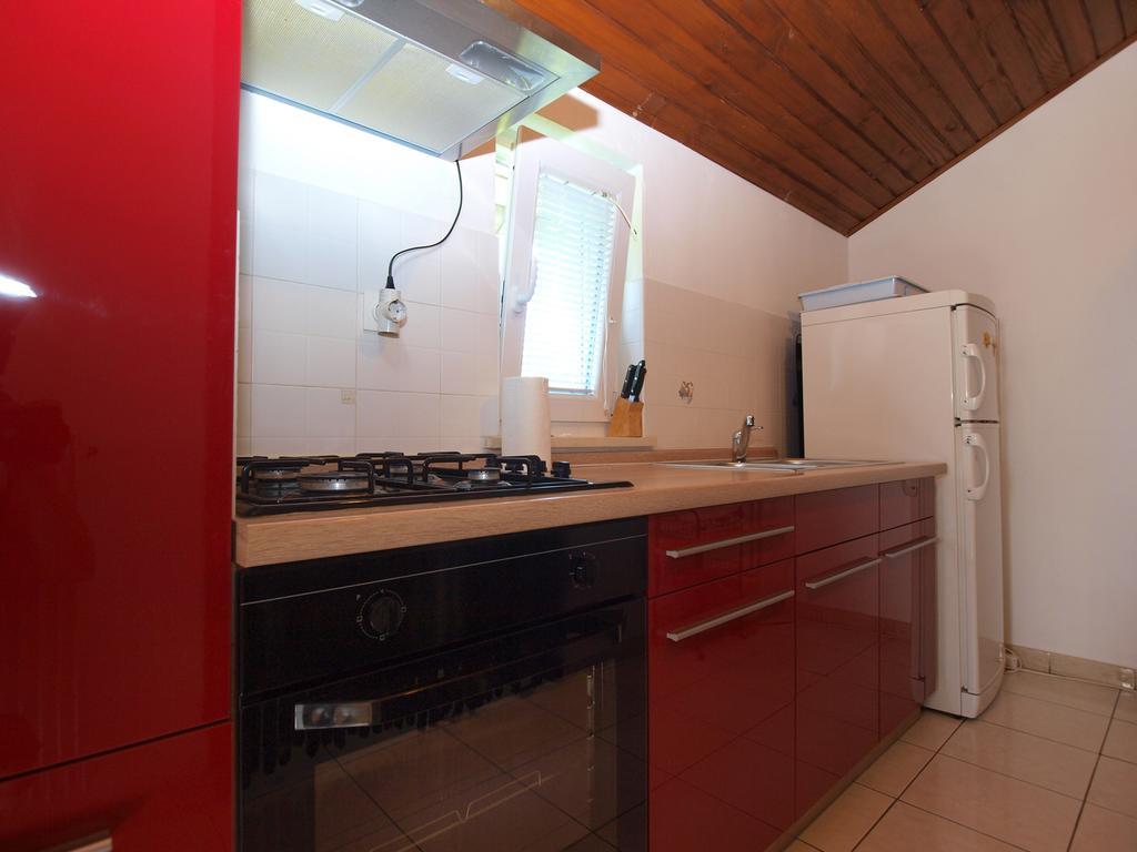 Apartment Luisa 1437 Peruski Bagian luar foto
